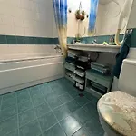 Seaview - 10 Meters To The