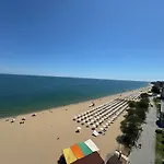 Apartament Seaview - 10 Meters To The Warna