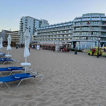 Apartament Seaview - 10 Meters To The